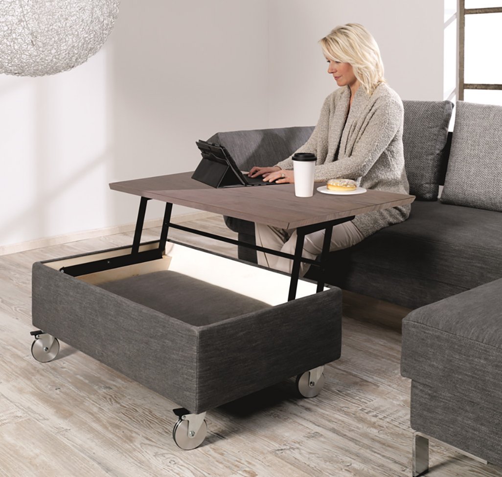 Schlafsofa Solo Hockertisch mit Stauraum Schlafsofa Solo Hockertisch mit Stauraum
